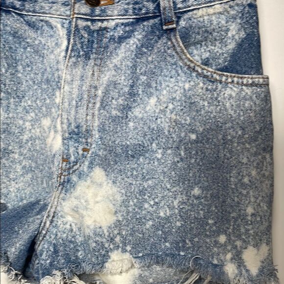 Gitano Blue Distressed Jean Shorts with Frayed Hem - Picture 2 of 7